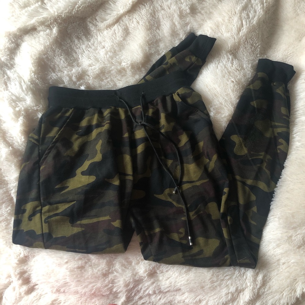 Camo sweat-pant joggers